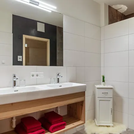 Apartmán In Wald Near Slopes, Cleaning Included