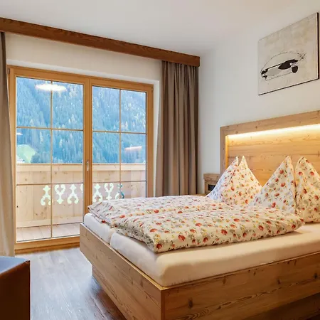 In Wald Near Slopes, Cleaning Included Apartmán Wald im Pinzgau